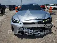 2022 Lexus IS photo