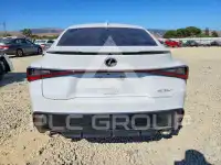2022 Lexus IS фото