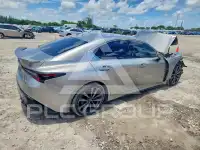 2022 Lexus IS фото