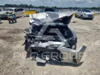 2022 Lexus IS фото