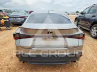 2022 Lexus IS photo