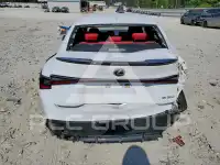 2022 Lexus IS фото