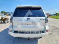 2022 Lexus GX фото