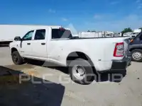 2022 RAM 3500 photo