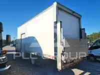 2022 Isuzu NPR фото