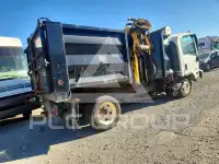 2022 Isuzu NPR photo