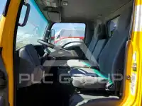 2022 Isuzu NPR фото
