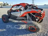 2022 Can-AM Sidebyside фото