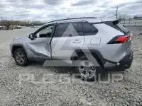 2022 Toyota RAV4 фото
