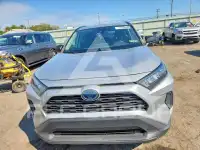 2022 Toyota RAV4 фото