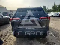 2022 Toyota RAV4 фото