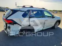 2022 Toyota RAV4 фото