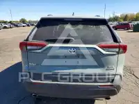 2022 Toyota RAV4 фото