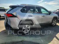 2022 Toyota RAV4 фото
