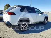 2022 Toyota RAV4 фото