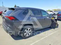2022 Toyota RAV4 фото