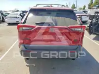 2022 Toyota RAV4 фото