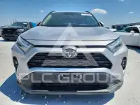2022 Toyota RAV4 фото