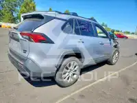 2022 Toyota RAV4 фото