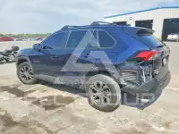 2022 Toyota RAV4 фото