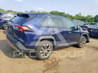 2022 Toyota RAV4 фото