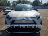 2022 Toyota RAV4 фото