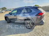 2022 Toyota RAV4 фото