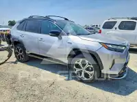 2022 Toyota RAV4 фото