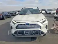 2022 Toyota RAV4 photo