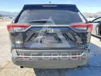 2022 Toyota RAV4 фото