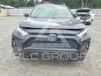 2022 Toyota RAV4 фото