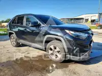 2022 Toyota RAV4 photo