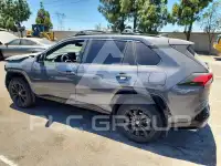 2022 Toyota RAV4 фото