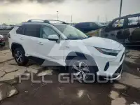 2022 Toyota RAV4 фото