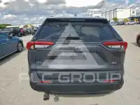 2022 Toyota RAV4 фото