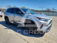 2022 Toyota RAV4 фото