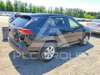2022 Toyota RAV4 фото