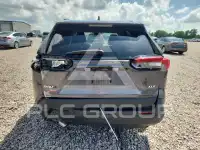 2022 Toyota RAV4 фото