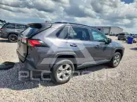 2022 Toyota RAV4 фото