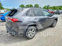 2022 Toyota RAV4 фото