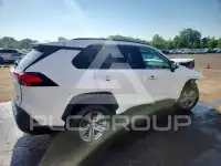 2022 Toyota RAV4 фото