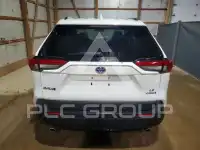 2022 Toyota RAV4 фото