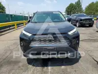 2022 Toyota RAV4 фото