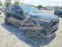 2022 Toyota RAV4 фото