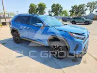 2022 Toyota RAV4 фото