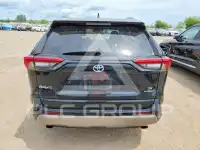 2022 Toyota RAV4 фото