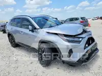 2022 Toyota RAV4 фото