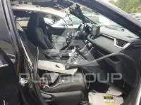 2022 Toyota RAV4 фото