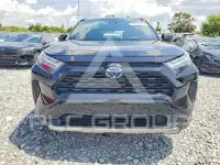 2022 Toyota RAV4 фото
