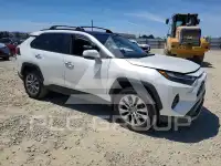 2022 Toyota RAV4 фото